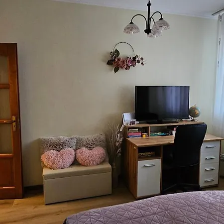 Apartment Anna Gyoengye Debrecen