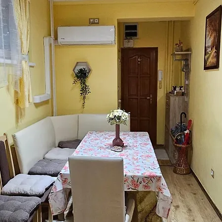 Apartment Anna Gyoengye Debrecen