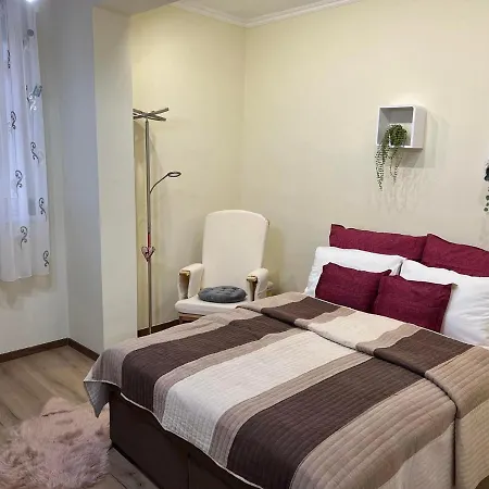 Anna Gyoengye Appartement Debrecen