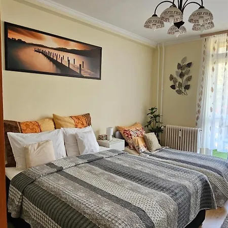 Anna Gyoengye Debrecen